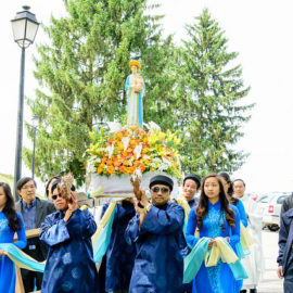 Hành Hương Kính Đức Mẹ La Vang 2015
